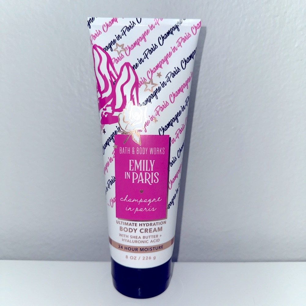 Bath & Body Works x Emily in Paris “Champagne in Paris” 8 oz body lotion cream